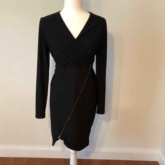 Ashley Graham Dresses & Skirts - Ashley Graham Front Zip Long Sleeve LBD Dress